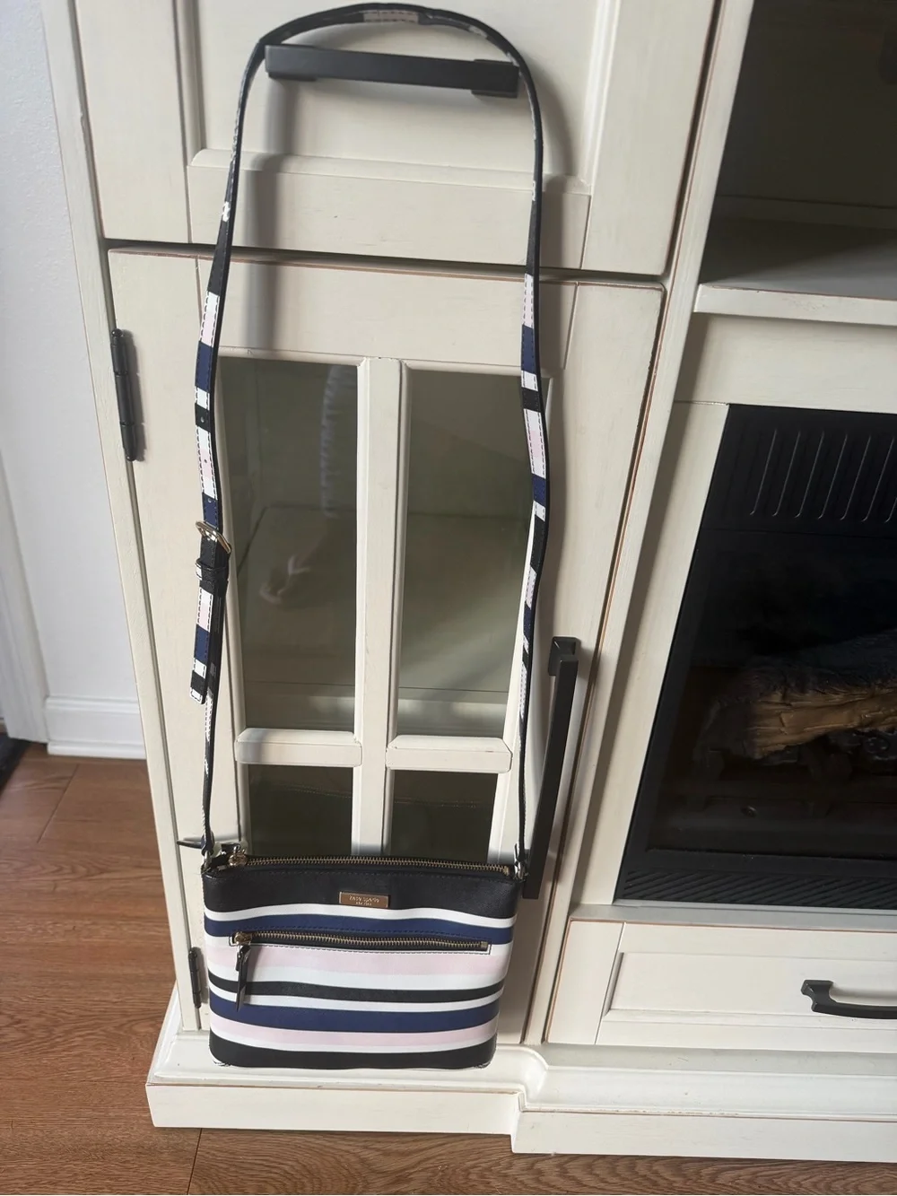 Kate Spade New York Evangelie Laurel Way Stripe Crossbody Bag Purse Blue Pink